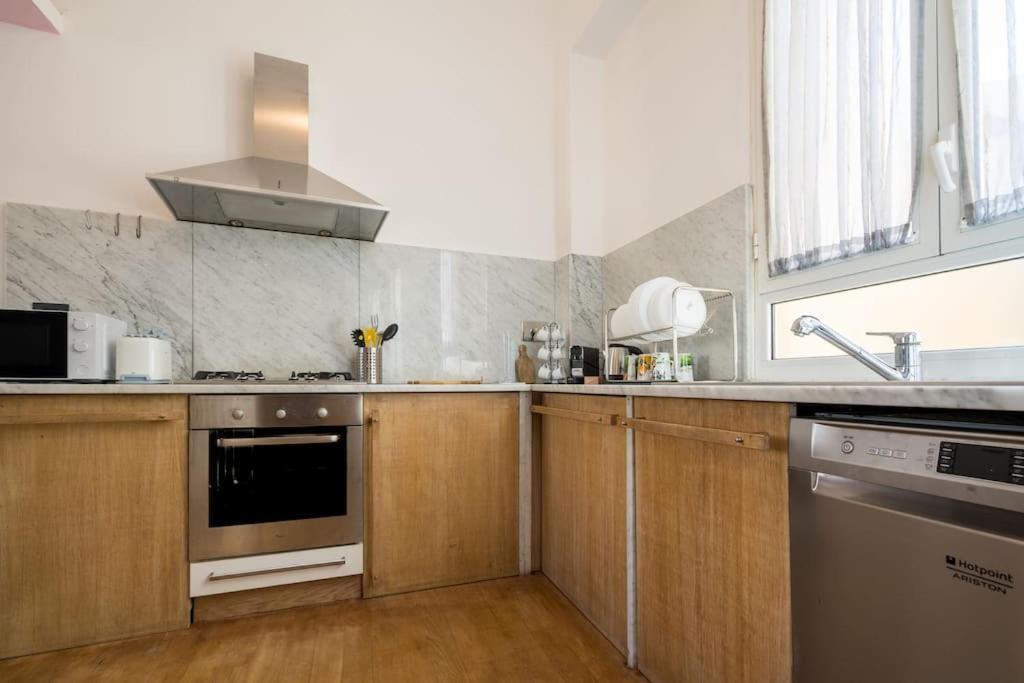 A Casa Di Ce' Apartment La Spezia Bagian luar foto